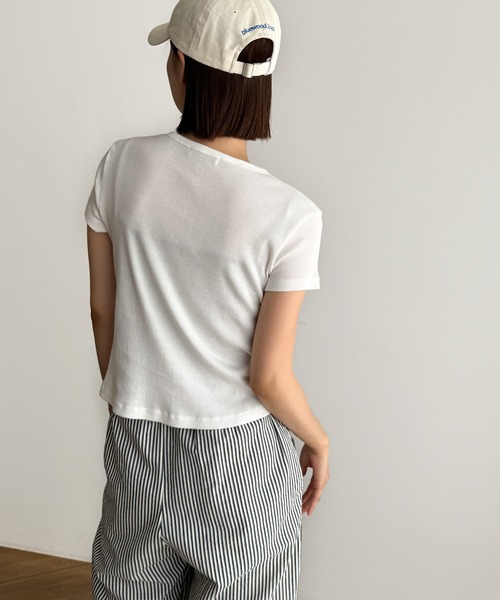 CANAL JEAN（キャナルジーン）の「El mar　ラウンドネックヘンリー半袖Tシャツ（Tシャツ/カットソー・レディース・ネイビー/グレー/アイボリー/ブラック・ONE SIZE）」の21枚目の写真