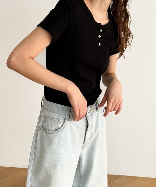 CANAL JEAN（キャナルジーン）の「El mar　ラウンドネックヘンリー半袖Tシャツ（Tシャツ/カットソー・レディース・ネイビー/グレー/アイボリー/ブラック・ONE SIZE）」の19枚目の写真