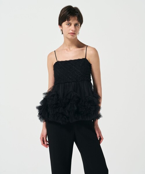 GRACE CONTINENTAL（グレースコンチネンタル）の「チュールフリルキャミソール（キャミソール・レディース・グレー/ブラック・36）」の12枚目の写真