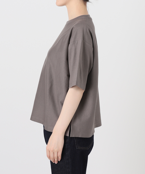 SLOBE IENA（スローブイエナ）の「BASIC BIG TEE -汗ジミ防止-（Tシャツ/カットソー・レディース・ピンク/チャコールグレー/ホワイト/ベージュ・FREE）」の14枚目の写真