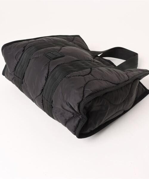 A.P.C.(アーペーセー)の「CABAS LOUISE MINI(トートバッグ・レディース・ブラック・ONESIZE)」の3枚目の写真