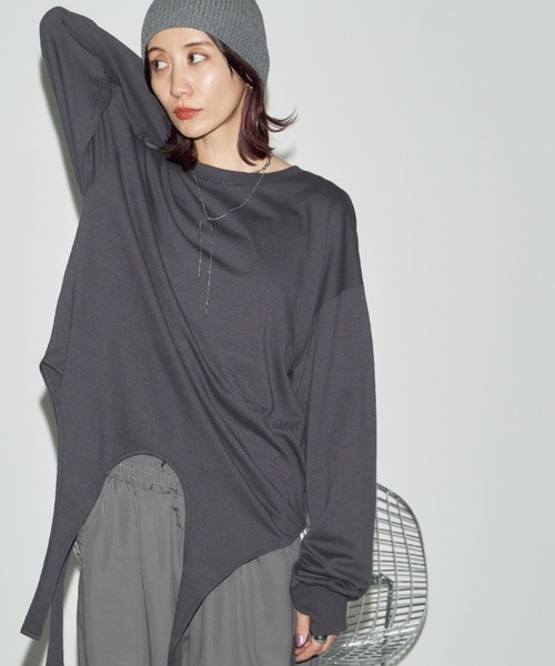 Auntie Rosa Holiday(アンティローザホリデー)の「フィンガーホールサスペンダーレイヤードロンTEE(Tシャツ/カットソー・レディース・オフホワイト/チャコールグレー・FREE)」の15枚目の写真