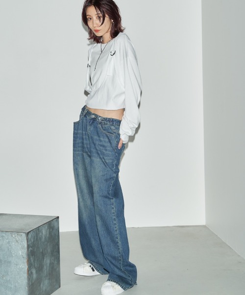 Auntie Rosa Holiday(アンティローザホリデー)の「フィンガーホールサスペンダーレイヤードロンTEE(Tシャツ/カットソー・レディース・オフホワイト/チャコールグレー・FREE)」の8枚目の写真