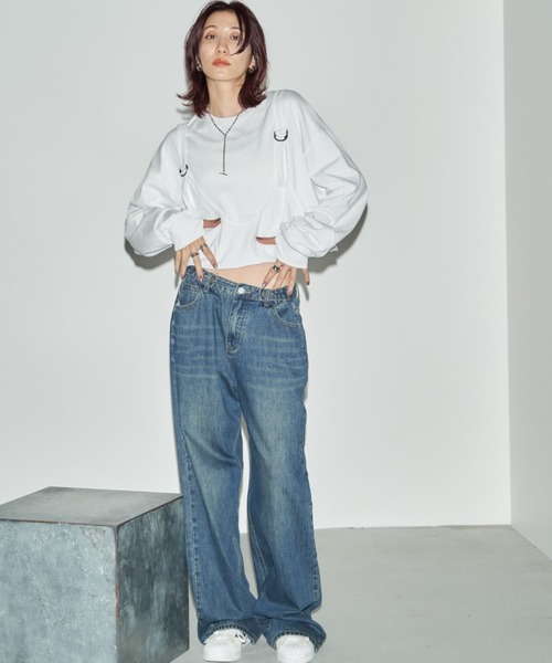 Auntie Rosa Holiday(アンティローザホリデー)の「フィンガーホールサスペンダーレイヤードロンTEE(Tシャツ/カットソー・レディース・オフホワイト/チャコールグレー・FREE)」の9枚目の写真