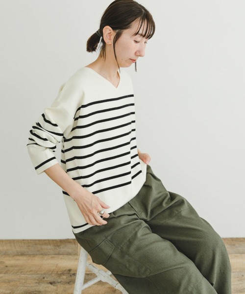 ITEMS URBANRESEARCH（アイテムズ アーバンリサーチ）の「ミラノリブボーダーニットプルオーバー（ニット/セーター・レディース・ブルー系その他/グリーン系その他/ブラック系その他・FREE）」の4枚目の写真