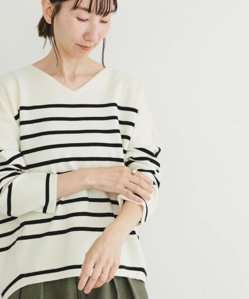 ITEMS URBANRESEARCH（アイテムズ アーバンリサーチ）の「ミラノリブボーダーニットプルオーバー（ニット/セーター・レディース・ブルー系その他/グリーン系その他/ブラック系その他・FREE）」の6枚目の写真