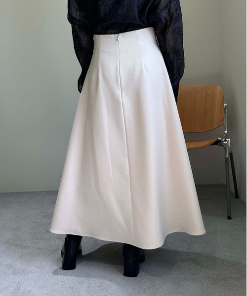 1chaku.（イッチャク）の「ドロストデザインスカート（スカート・レディース・サンドグレー/ブラック・マルチサイズ）」の5枚目の写真