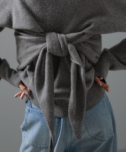 SALON adam et rope'（サロン アダム エ ロペ）の「カシミヤショール/バンダナ（マフラー・レディース・グレー/ホワイト/キャメル/サックスブルー・FREE）」の3枚目の写真