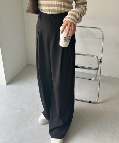 Eclat one(エクラワン)の「【Eclat one】高身長さんも対応! ボックスタック ボリュームワイド スラックス(スラックス・レディース・ベージュ/ダークグレー/ブラック/アイボリー・M/L)」の16枚目の写真