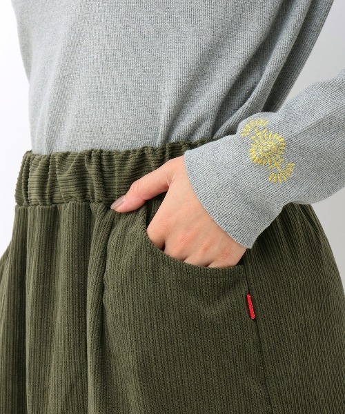 チチカカ(チチカカ)の「コーデュロイナロースカート(スカート・レディース・カーキ/ブラック/キャメル・FREE)」の14枚目の写真
