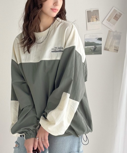 Java(ジャバ)の「《Javaジャバコラボ》スポカジで差をつける。裾ドロストバイカラーシアープルオーバー(Tシャツ/カットソー・レディース・グレイッシュベージュ/オフホワイト/ネイビー・X-LARGE/SMALL/MEDIUM/LARGE)」の8枚目の写真