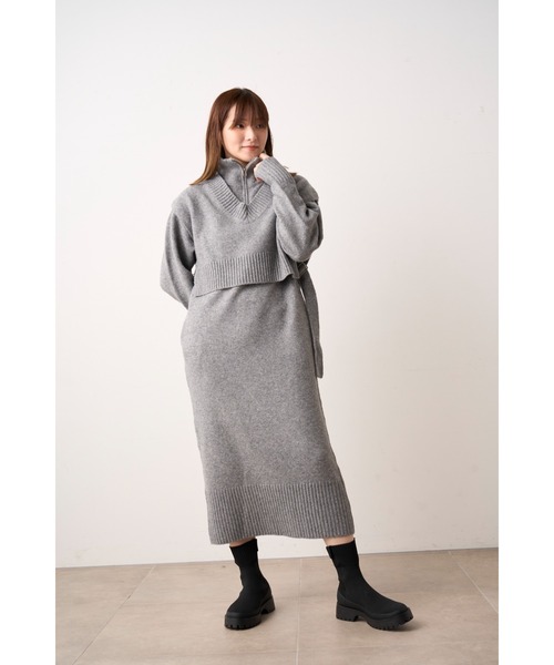 【NEW YEAR’S SPECIAL ITEM】ベスト×ハーフジップニットワンピース（ワンピース）｜emmi（エミ）