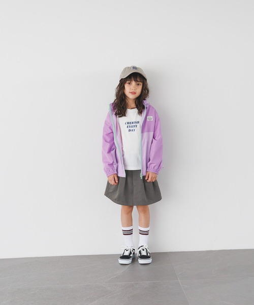 BAYFLOW（ベイフロー）の「[フラップポケット] カーゴスカート(KIDS)（スカート・キッズ・チャコール/カーキ・120cm/130cm/110cm/150cm/140cm）」の5枚目の写真