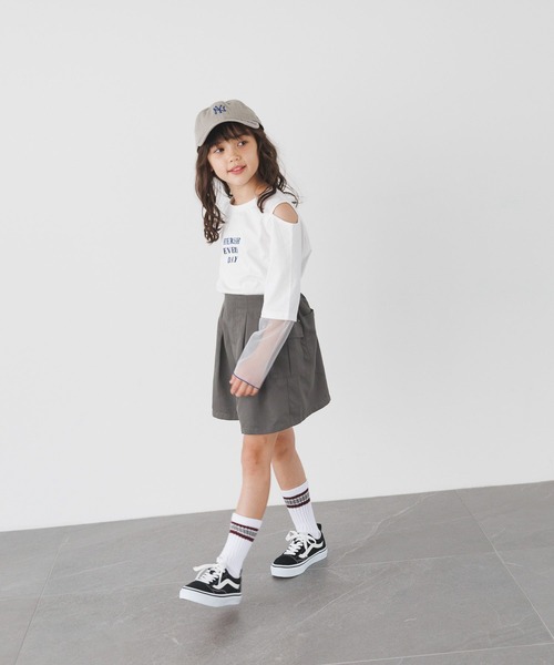 BAYFLOW（ベイフロー）の「[フラップポケット] カーゴスカート(KIDS)（スカート・キッズ・チャコール/カーキ・120cm/130cm/110cm/150cm/140cm）」の3枚目の写真