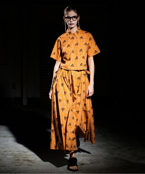 NON TOKYO(ノントーキョー)の「FLOCKED PRINT LONG SKIRT(スカート・レディース・イエロー/チェック・FREE)」の3枚目の写真