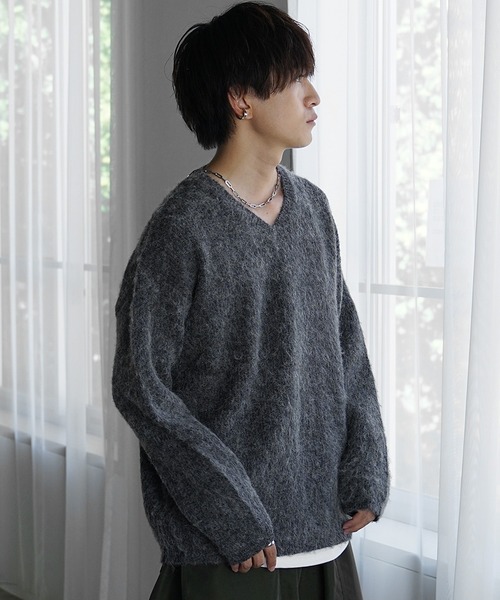 MinoriTY（マイノリティ）の「【MinoriTY】Vネックモヘアライクニット メンズ セーター レギュラーフィット 春服 冬服 ウィメンズ ユニセックス（ニット/セーター・メンズ・アイボリー/ブラック/ブラウン/チャコール・FREE）」の3枚目の写真