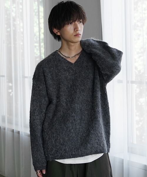 MinoriTY（マイノリティ）の「【MinoriTY】Vネックモヘアライクニット メンズ セーター レギュラーフィット 春服 冬服 ウィメンズ ユニセックス（ニット/セーター・メンズ・アイボリー/ブラック/ブラウン/チャコール・FREE）」の21枚目の写真