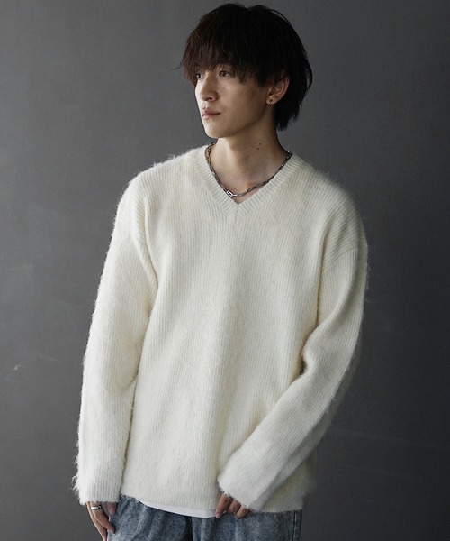 MinoriTY（マイノリティ）の「【MinoriTY】Vネックモヘアライクニット メンズ セーター レギュラーフィット 春服 冬服 ウィメンズ ユニセックス（ニット/セーター・メンズ・アイボリー/ブラック/ブラウン/チャコール・FREE）」の7枚目の写真