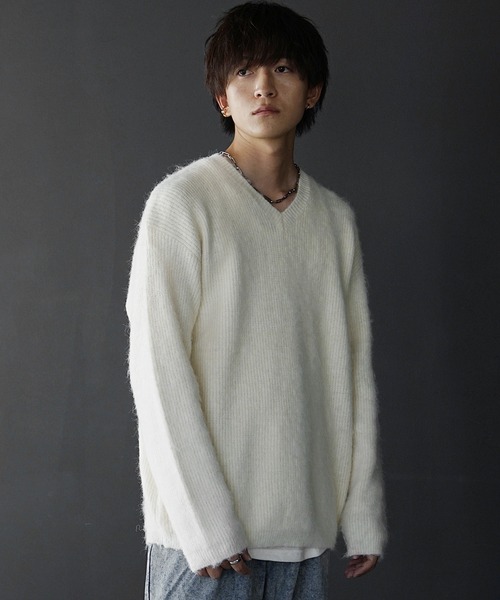 MinoriTY（マイノリティ）の「【MinoriTY】Vネックモヘアライクニット メンズ セーター レギュラーフィット 春服 冬服 ウィメンズ ユニセックス（ニット/セーター・メンズ・アイボリー/ブラック/ブラウン/チャコール・FREE）」の8枚目の写真
