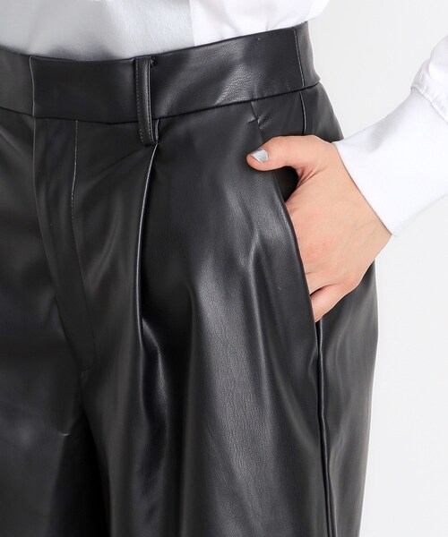 THE SHOP TK (ザ ショップ ティーケー )の「◆【@BAILA掲載】合皮ハーフパンツ(その他パンツ・レディース・ブラウン系その他/ブラック・12/13)」の19枚目の写真