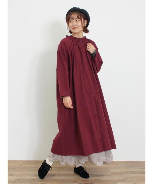 Samansa Mos2（サマンサ モスモス）の「柄アソートシャーリングネックワンピース（ワンピース・レディース・カーキ/チャコールグレー/パープル/ベージュ/キナリ・F）」の5枚目の写真