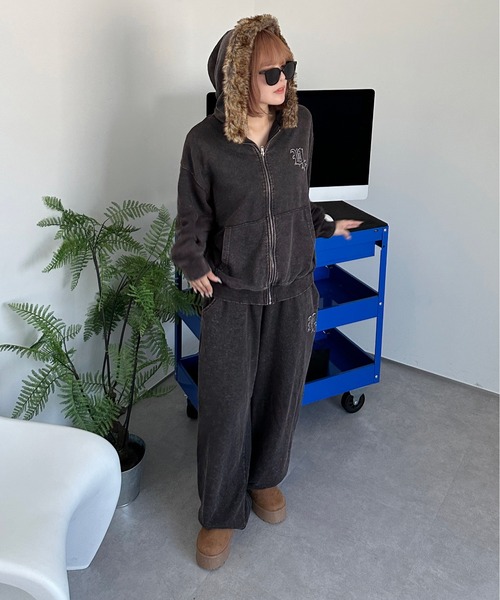 sedacle(セダクル)の「加工スウェットパンツ【SETUP着用可能】(スウェットパンツ・メンズ・ボルドー/ベージュ/チャコールグレー・LARGE/MEDIUM/SMALL)」の8枚目の写真