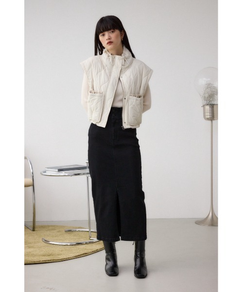 AZUL by moussy(アズールバイマウジー)の「キルティングコンパクトベスト(ダウンベスト・レディース・チャコールグレー/ブラック/アイボリー・FREE)」の6枚目の写真