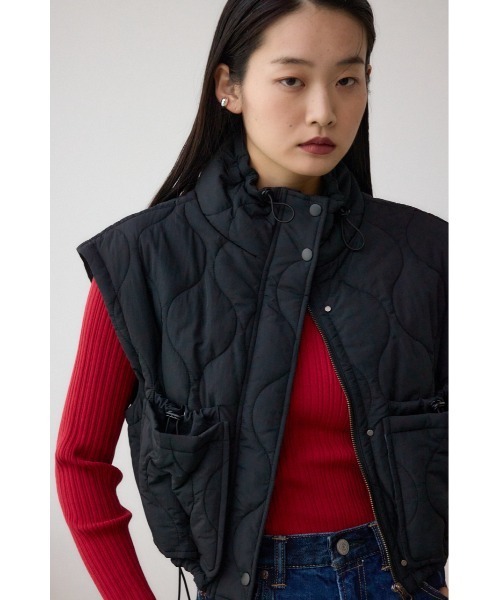AZUL by moussy(アズールバイマウジー)の「キルティングコンパクトベスト(ダウンベスト・レディース・チャコールグレー/ブラック/アイボリー・FREE)」の16枚目の写真