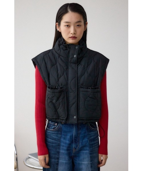 AZUL by moussy(アズールバイマウジー)の「キルティングコンパクトベスト(ダウンベスト・レディース・チャコールグレー/ブラック/アイボリー・FREE)」の19枚目の写真