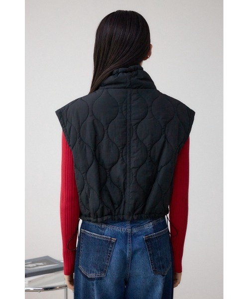 AZUL by moussy(アズールバイマウジー)の「キルティングコンパクトベスト(ダウンベスト・レディース・チャコールグレー/ブラック/アイボリー・FREE)」の21枚目の写真