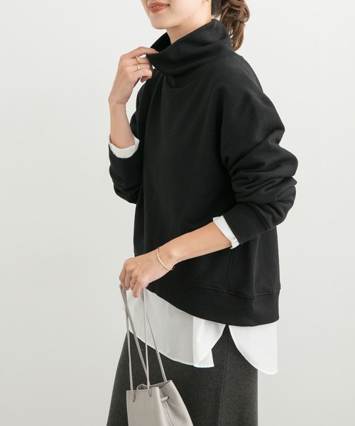 URBAN RESEARCH DOORS（アーバンリサーチドアーズ）の「『WEB/一部店舗先行販売カラー』『UR TECH』タートルネックスウェット（スウェット・レディース・ブラック/グレー/ライトベージュ/ミント・MEDIUM）」の17枚目の写真