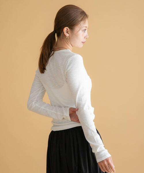 URBAN RESEARCH Sonny Label(アーバンリサーチサニーレーベル)の「スラブベーシックロングスリーブTシャツ(Tシャツ/カットソー・レディース・オフホワイト/チャコールグレー/ピンク/イエロー系その他/ブラウン/ミント・FREE)」の10枚目の写真