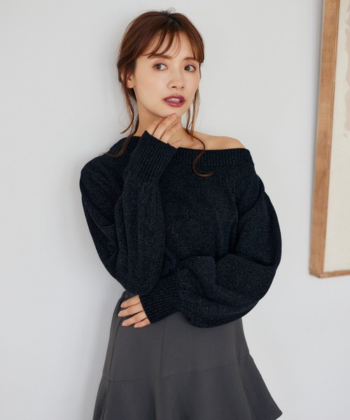 mysty woman（ミスティウーマン）の「ラメモールボートネックプルオーバー　250733（ニット/セーター・レディース・ライトピンク/ライトブルー/ブラック/アイボリー/ブラウン・FREE）」の10枚目の写真