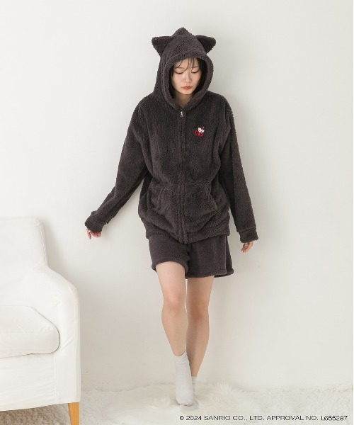 sanrio(サンリオ)の「【HELLO KITTY】猫耳フード付き ボアパーカー(パーカー・レディース・ピンク/オフホワイト/ブルー/チャコール・FREE)」の18枚目の写真
