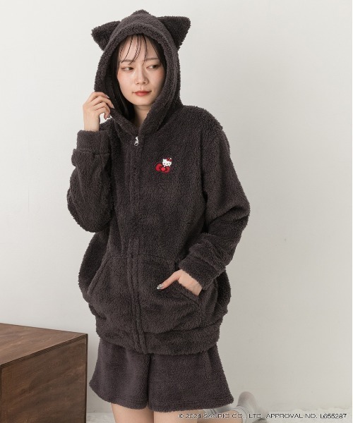 sanrio(サンリオ)の「【HELLO KITTY】猫耳フード付き ボアパーカー(パーカー・レディース・ピンク/オフホワイト/ブルー/チャコール・FREE)」の22枚目の写真