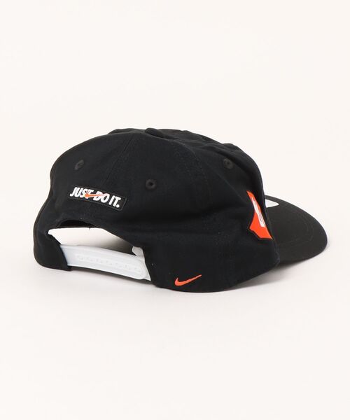 NIKE(ナイキ)の「【NIKE】NAN PATCH TOSS CLUB CAP/キャップ/キッズ(キャップ・キッズ・ブラック/ホワイト・FREE)」の3枚目の写真