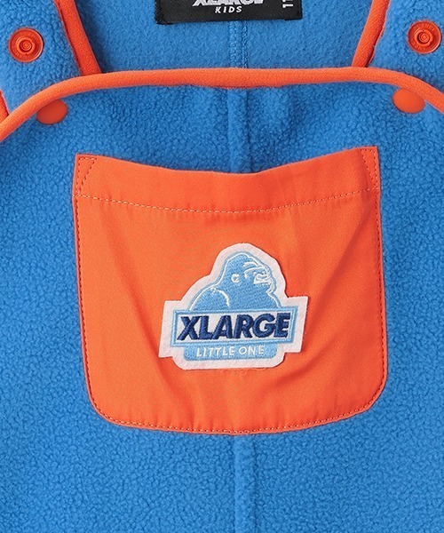 XLARGE KIDS（エクストララージキッズ）の「フリースサロペット（サロペット/オーバーオール・キッズ・ブルー・90cm/110cm/100cm/80ｃｍ）」の3枚目の写真