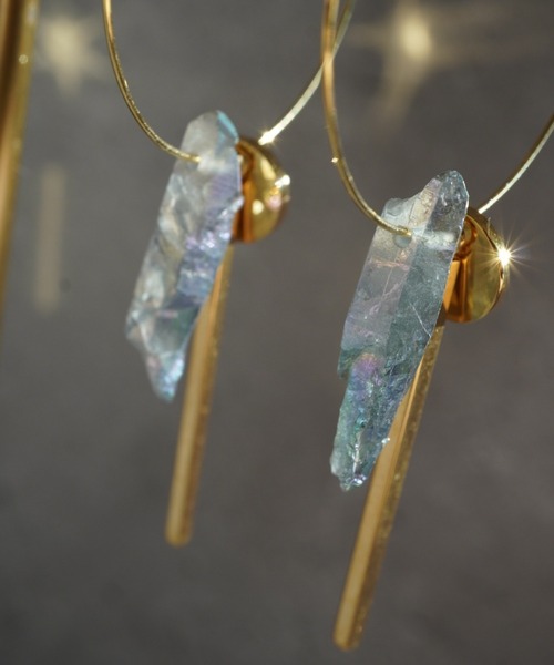 CERCA(チェルカ)の「MILIA/Jewelry ice フープイヤリング(イヤリング・レディース・ゴールド/ブルー・FREE)」の9枚目の写真