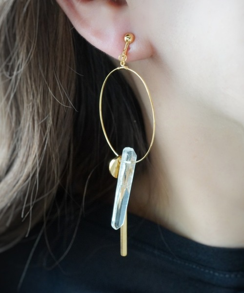 CERCA(チェルカ)の「MILIA/Jewelry ice フープイヤリング(イヤリング・レディース・ゴールド/ブルー・FREE)」の11枚目の写真