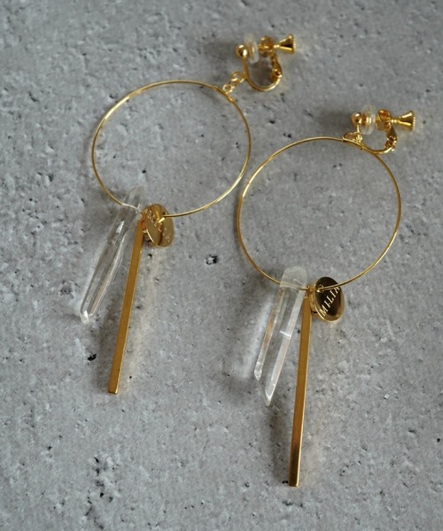 CERCA(チェルカ)の「MILIA/Jewelry ice フープイヤリング(イヤリング・レディース・ゴールド/ブルー・FREE)」の16枚目の写真