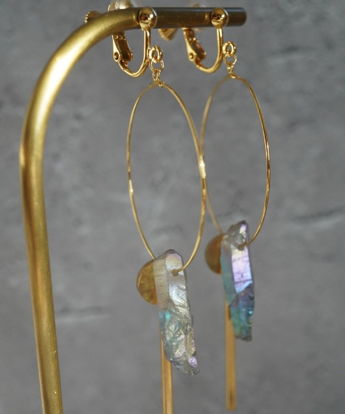 CERCA(チェルカ)の「MILIA/Jewelry ice フープイヤリング(イヤリング・レディース・ゴールド/ブルー・FREE)」の20枚目の写真