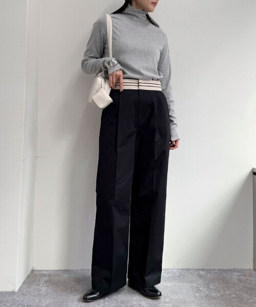 fredy emue(フレディエミュ)の「チノマーベルトパンツ(チノパンツ・レディース・ベージュ/ブラック・36/38)」の13枚目の写真