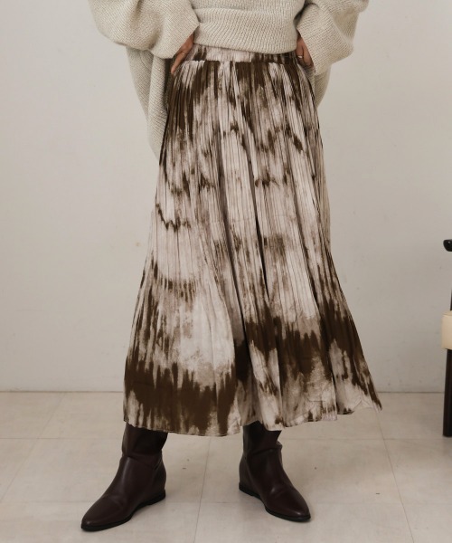 Bou Jeloud（ブージュルード）の「ニュアンスプリントスカート（スカート・レディース・ブラック/ブラウン・38）」の5枚目の写真