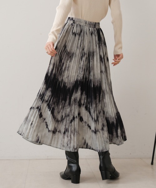 Bou Jeloud（ブージュルード）の「ニュアンスプリントスカート（スカート・レディース・ブラック/ブラウン・38）」の18枚目の写真