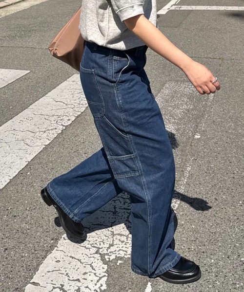 INTER FACTORY（インターファクトリー）の「あいり-SNAP WIDE CARGO DENIM/スナップワイドカーゴデニム made by inter factory（デニムパンツ・レディース・ブルー/ブラック・SMALL/MEDIUM）」の2枚目の写真