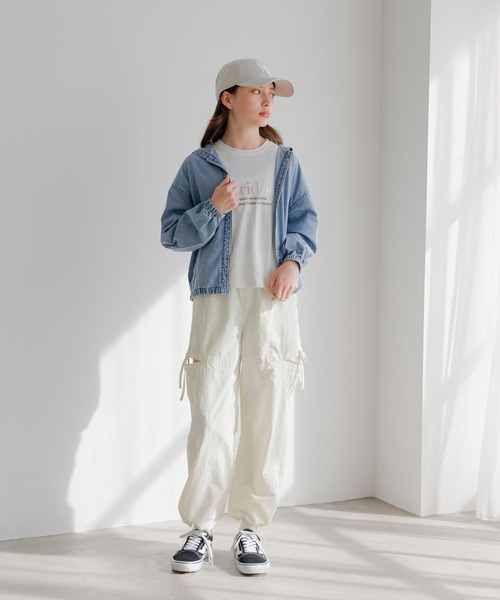 GLOBAL WORK（グローバルワーク）の「DRY/スリットデザインパンツ/292234（その他パンツ・キッズ・チャコール/オフホワイト・130cm/140cm/150cm/160cm）」の3枚目の写真