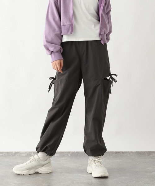 GLOBAL WORK（グローバルワーク）の「DRY/スリットデザインパンツ/292234（その他パンツ・キッズ・チャコール/オフホワイト・130cm/140cm/150cm/160cm）」の11枚目の写真