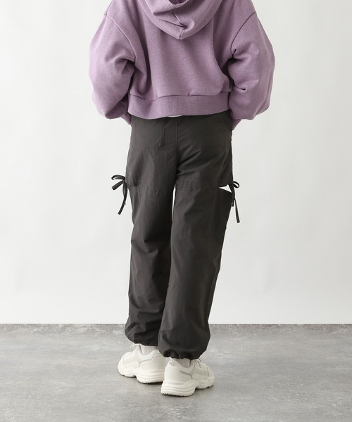 GLOBAL WORK（グローバルワーク）の「DRY/スリットデザインパンツ/292234（その他パンツ・キッズ・チャコール/オフホワイト・130cm/140cm/150cm/160cm）」の14枚目の写真
