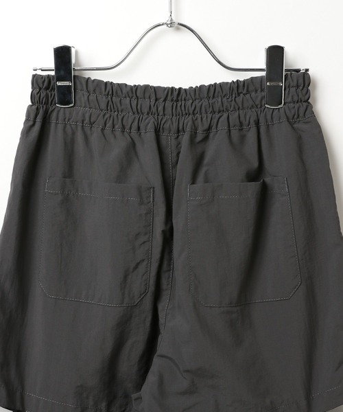 GLOBAL WORK（グローバルワーク）の「DRY/スリットデザインパンツ/292234（その他パンツ・キッズ・チャコール/オフホワイト・130cm/140cm/150cm/160cm）」の22枚目の写真