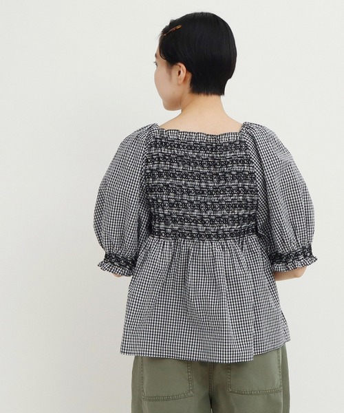 Dot＆Stripes CHILD WOMAN（ドットアンドストライプス　チャイルドウーマン）の「60sギンガム スモッキングブラウス（シャツ/ブラウス・レディース・ブラック/レッド・FREE）」の12枚目の写真